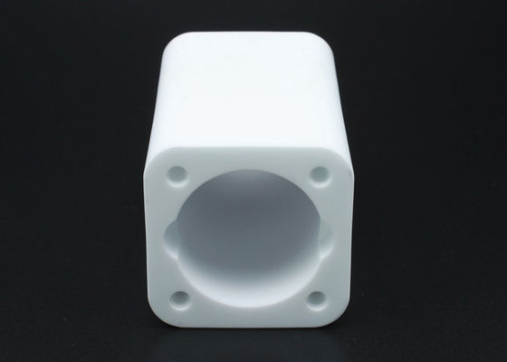 Odporna na ścieranie obudowa bezpiecznika Al2O3 Niestandardowe części ceramiczne